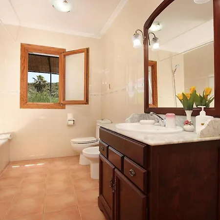 Lovely Near Port Pollensa By Renthousing