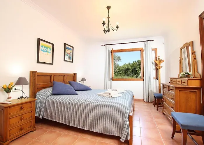 Lovely Near Port Pollensa By Renthousing 度假居 波连萨港