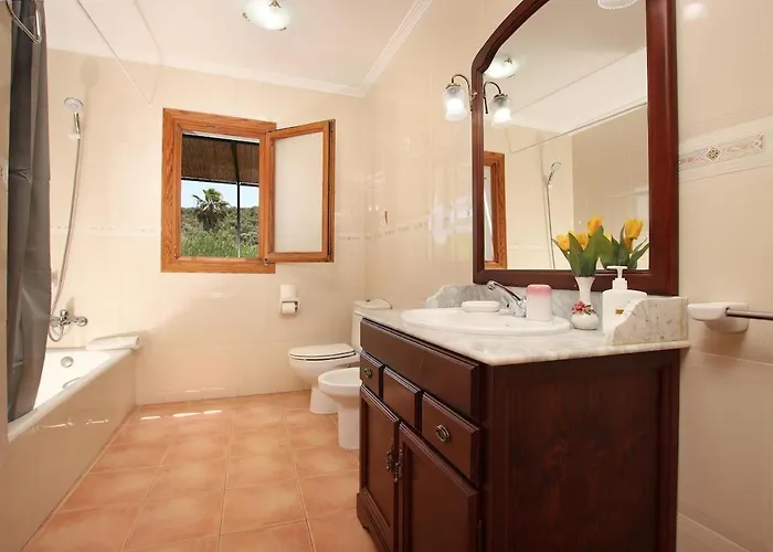 Lovely Near Port Pollensa By Renthousing