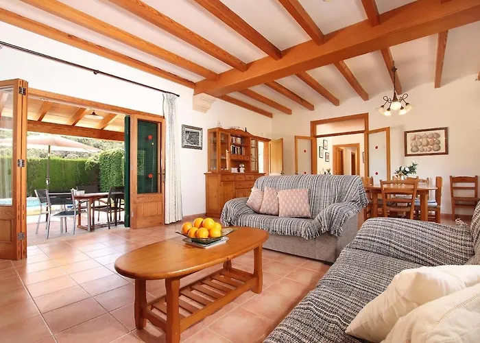 Lovely Near Port Pollensa By Renthousing 波连萨港